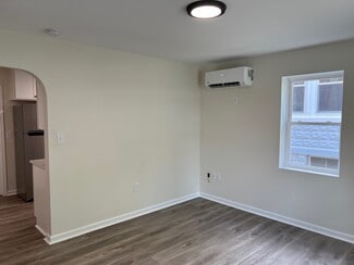 Building Photo - 7 Cypress St