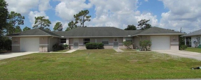 Foto del edificio - 1071 Nomad Rd