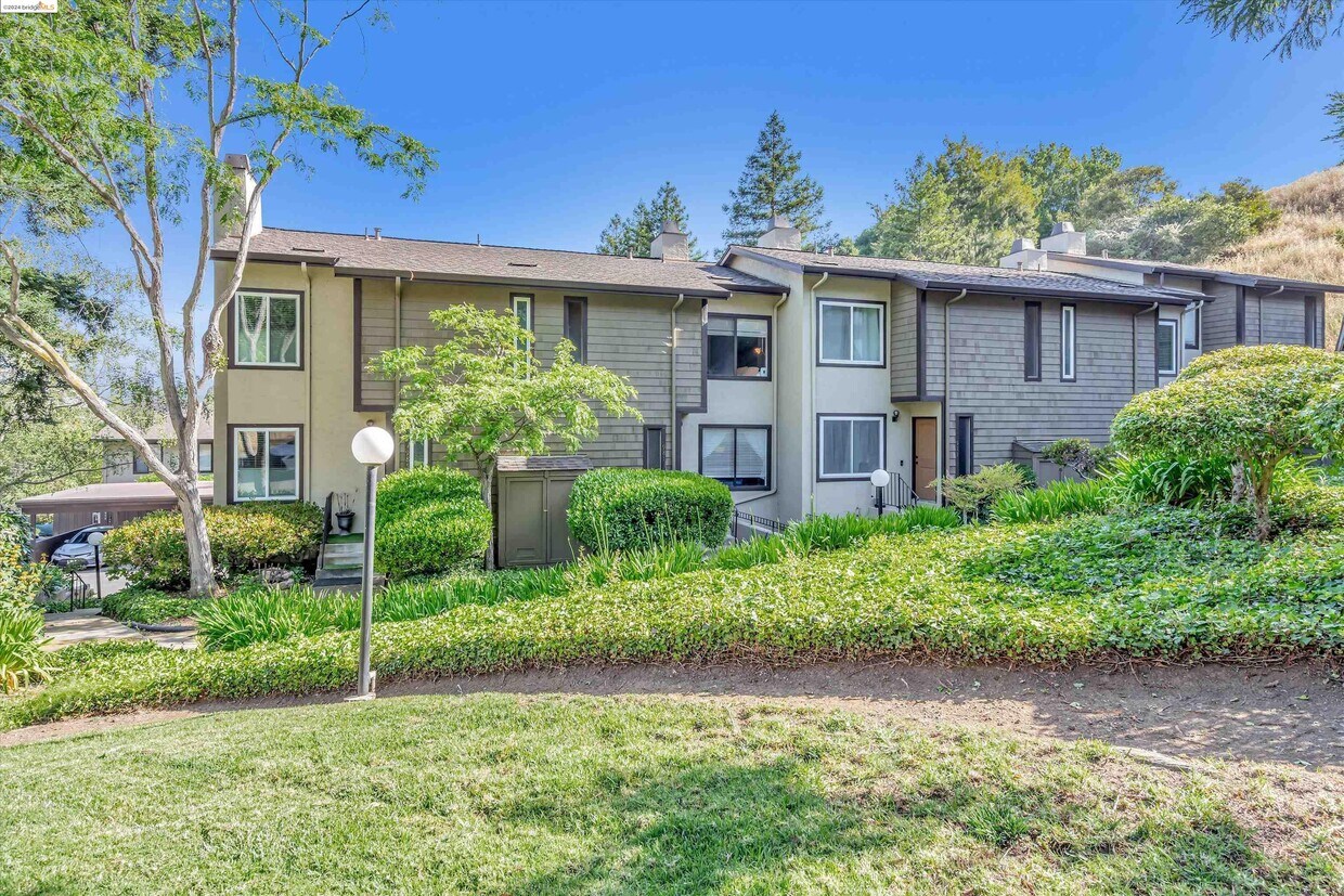 981 Juniper Ct, Crockett, CA 94525 Townhome Rentals in Crockett CA