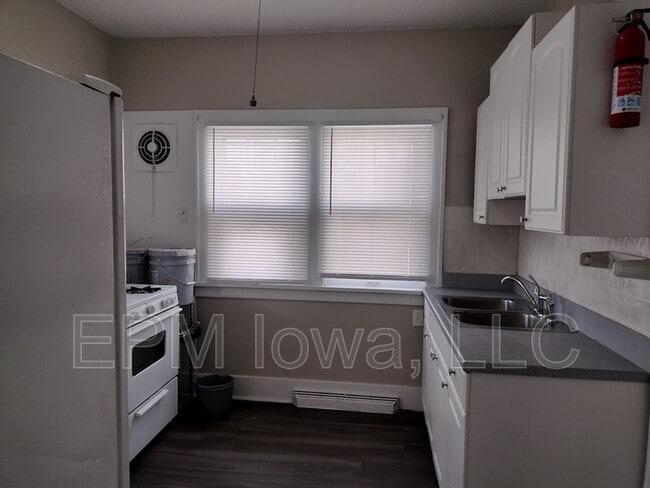 Foto del edificio - 1138 Williston Ave