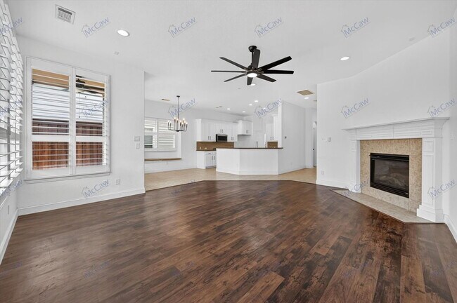 Foto del edificio - 2208 Grizzly Run Ln