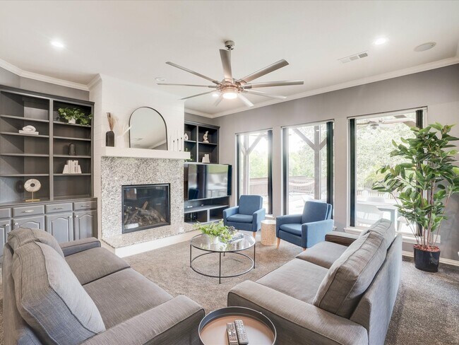 Foto del edificio - 2305 Clearview Ct
