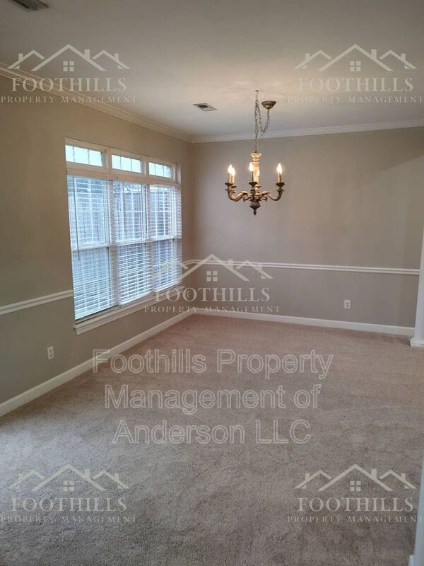 Building Photo - 901 Autumn Oaks