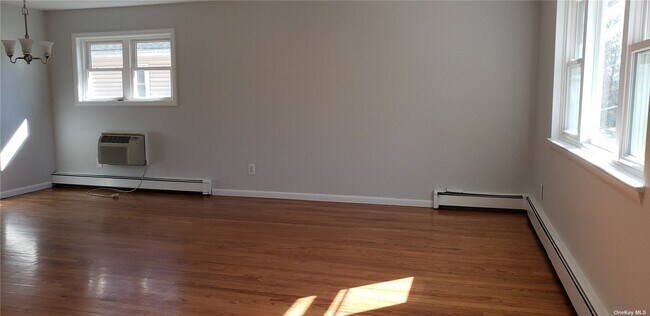 Building Photo - 88 Ashwood Rd