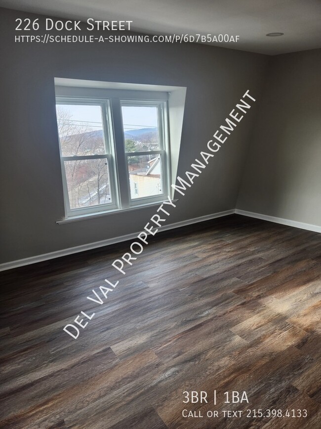 Foto del edificio - ?? Cozy 3-Bedroom Apartment for Rent in Sc...