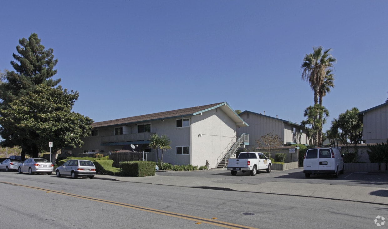 Sunridge - Sunridge Apartments