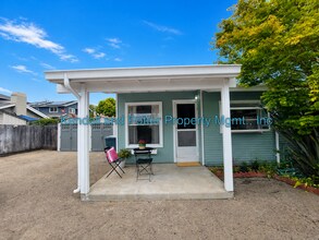 Building Photo - 607 Capitola Ave