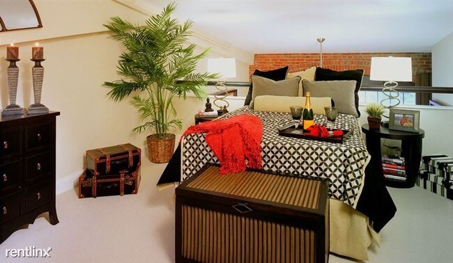 Foto del edificio - 1666 Callowhill St