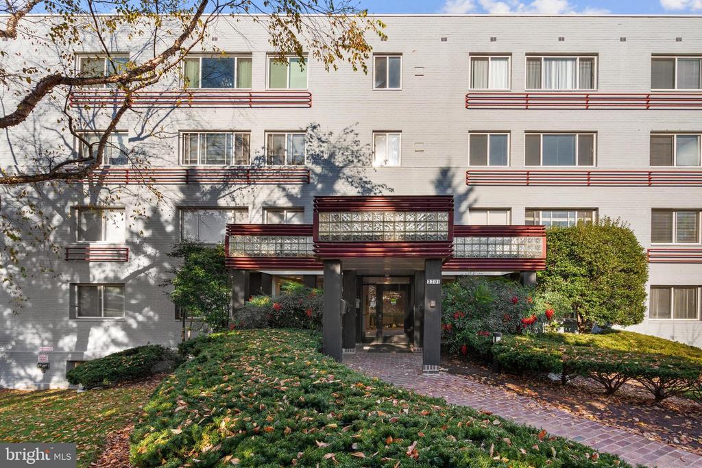 Foto principal - 3701 5th St S