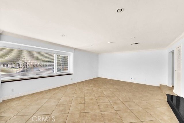 Building Photo - 500 Larkspur Ave