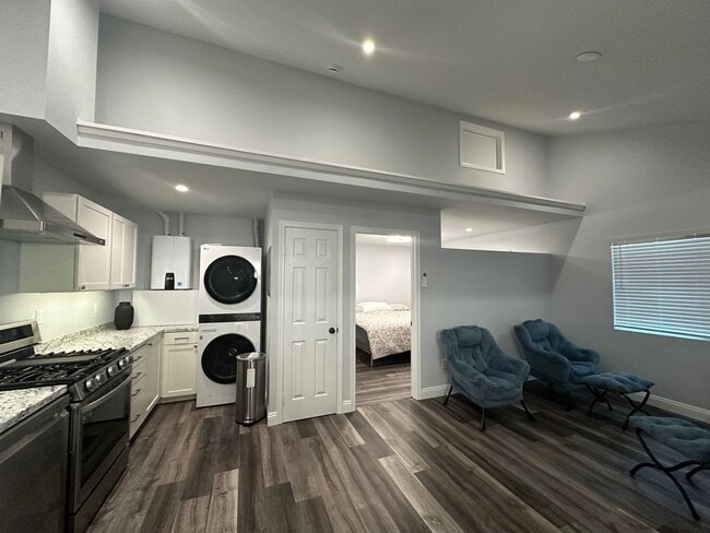 Building Photo - Stunning 1+1 ADU in Agoura Hills