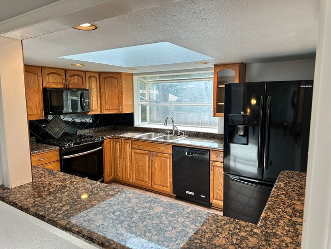 Foto del edificio - 3Bd/2.5Ba Newcastle Home