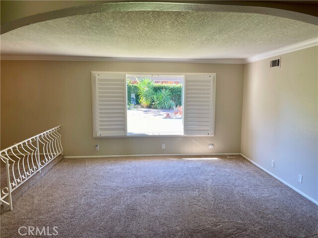 Building Photo - 1327 Stanford Way