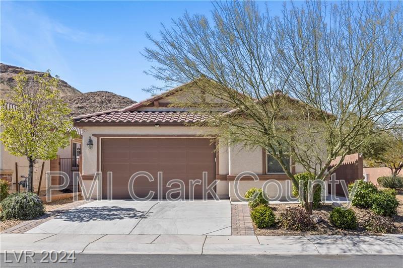 Foto principal - 7407 Rainford St