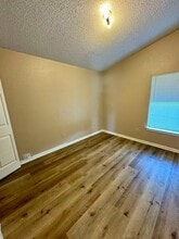Building Photo - 4630 Croker Ridge Rd