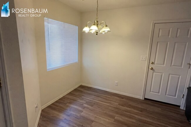 Foto del edificio - Charming 2-bedroom, 2-bath residence in the heart of Prescott Valley, AZ!