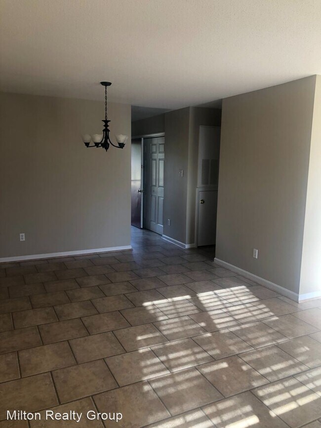 Building Photo - 2 br, 1 bath House - 103 Old Spring Hill Ln