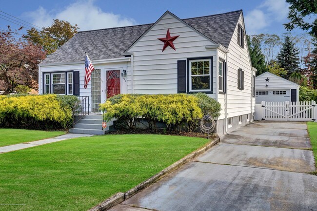 Building Photo - 410 Tilton Pl
