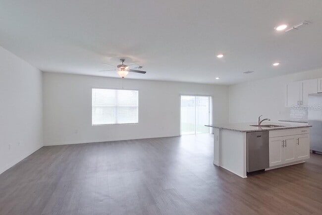 Building Photo - 31909 Katelin Cir