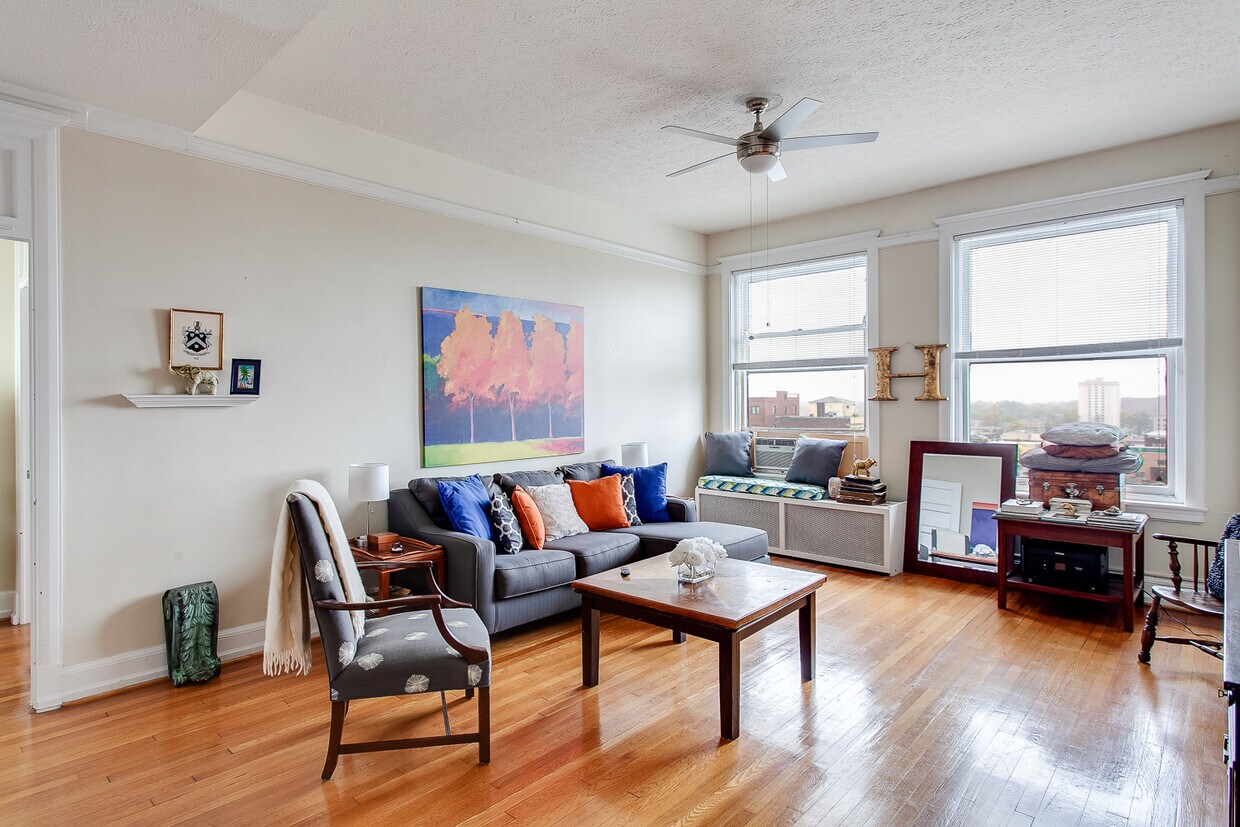 Foto principal - 709 S 3rd St