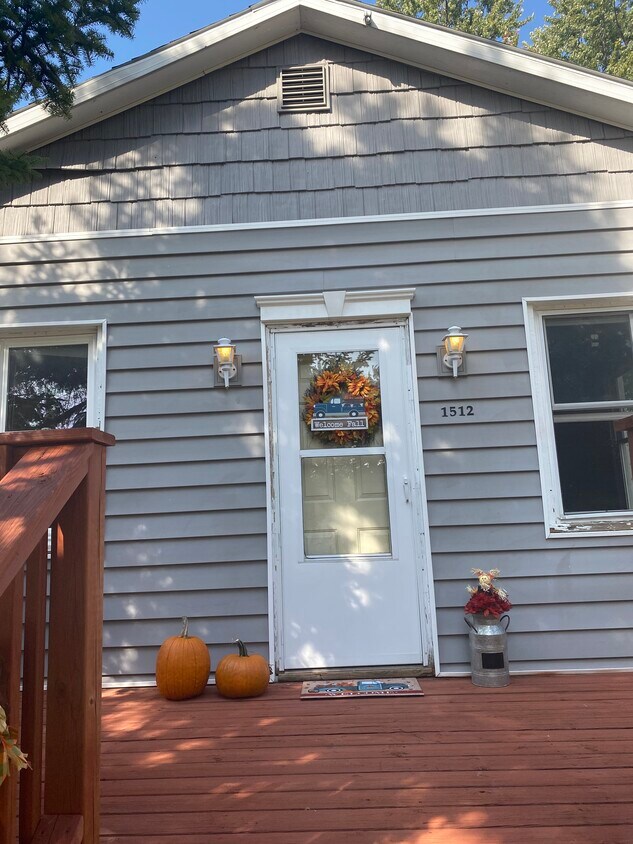 1512 W Washington St, Appleton, WI 54914 House for Rent in Appleton