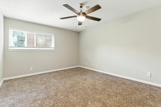 9400 Hurstbourne Park Blvd-128.jpg - The Rye Apartments
