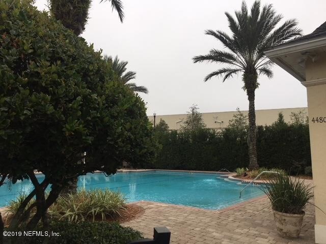 Foto del edificio - 4480 Deerwood Lake Pkwy