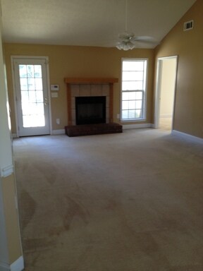 Building Photo - 5950 Upland Way