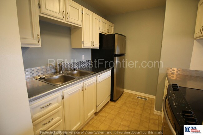 Building Photo - 2100 Minerva Way