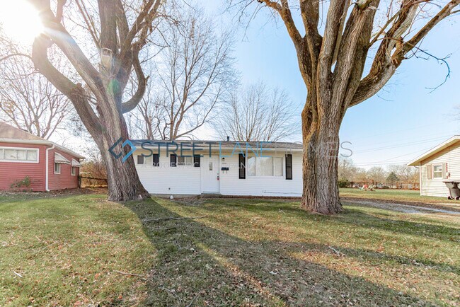 Building Photo - NOW OFFERING $250 OFF FIRST FULL MONTH IF ...