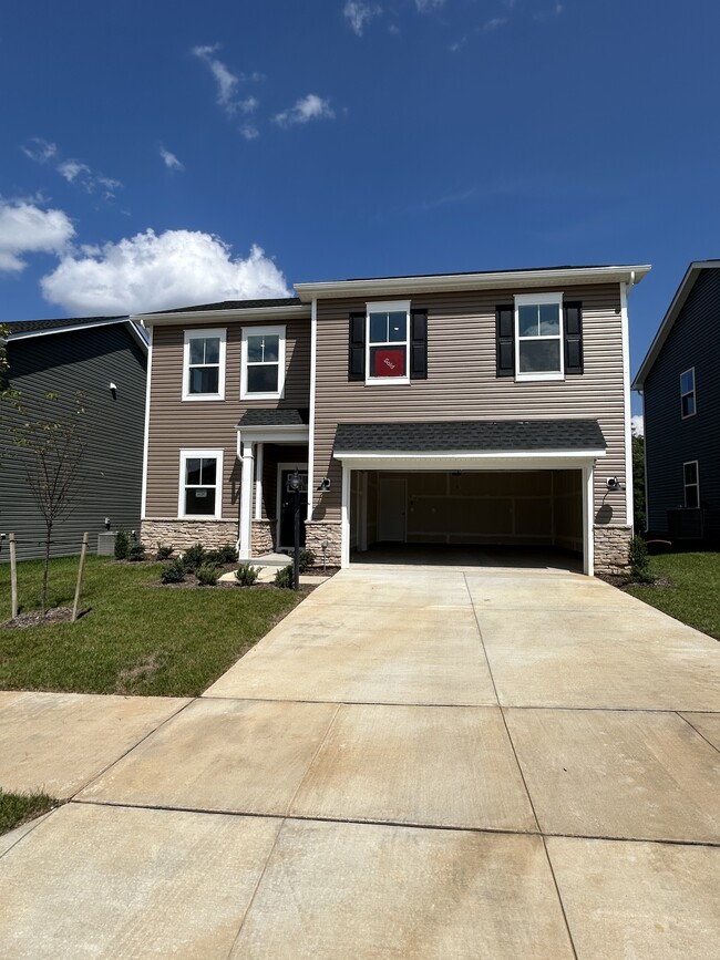Building Photo - 469 Gravenstein Ln