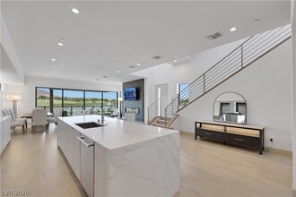 Building Photo - 66 Lakefront Dr