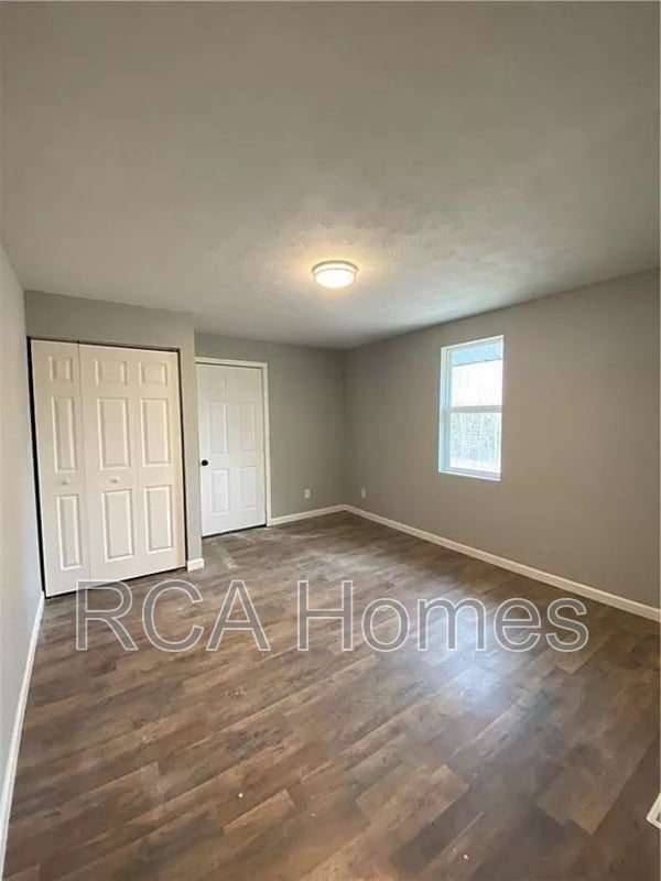 Foto del edificio - 834 W 26th St