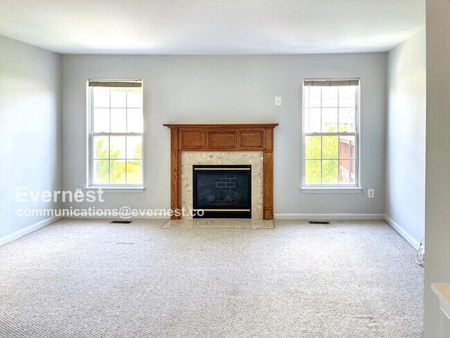 Foto del edificio - 44486 Potter Terrace