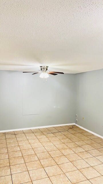 Foto del edificio - 2707 Mt Laurel Dr