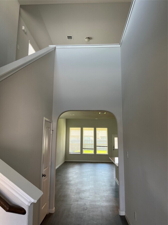 Building Photo - 3835 Giorgio Pastel Pl