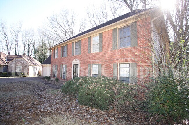 Building Photo - 7169 Country Oaks Cove