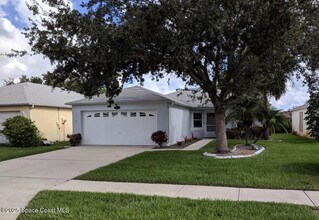 Building Photo - 610 Benton Dr