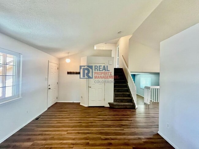 Building Photo - 5246 E 128th Dr