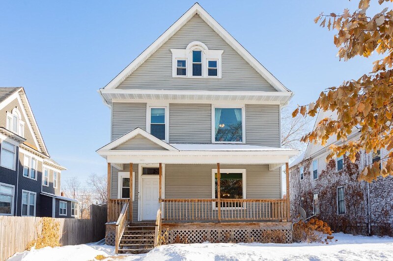 Primary Photo - 1811 13th Ave S