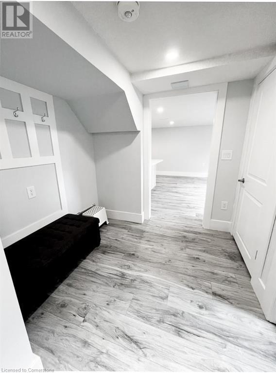 Building Photo - 76 Montcalm Dr