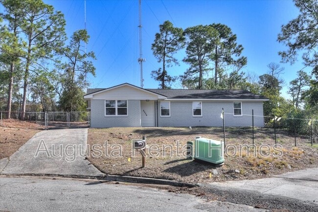 Building Photo - 2336 Prague Ct