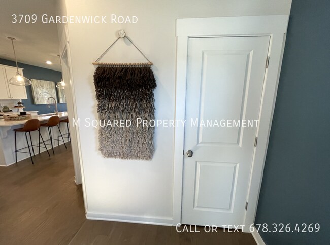 Foto del edificio - 3709 Gardenwick Rd