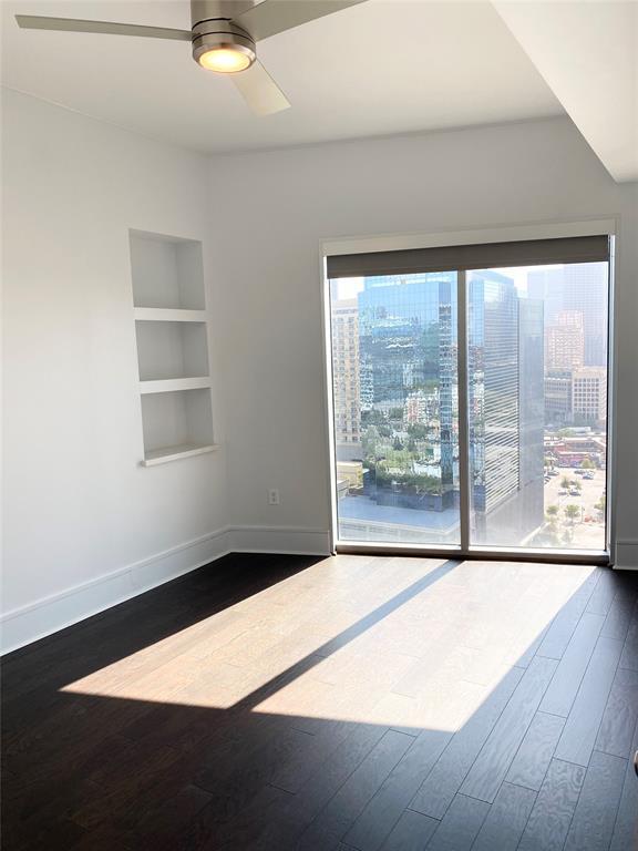 Foto del edificio - 2501 N Houston St