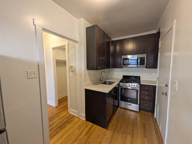 Building Photo - 3300 W Schubert Ave