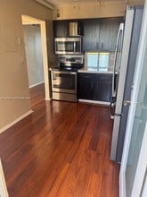 Building Photo - 1075 NE Miami Gardens Dr