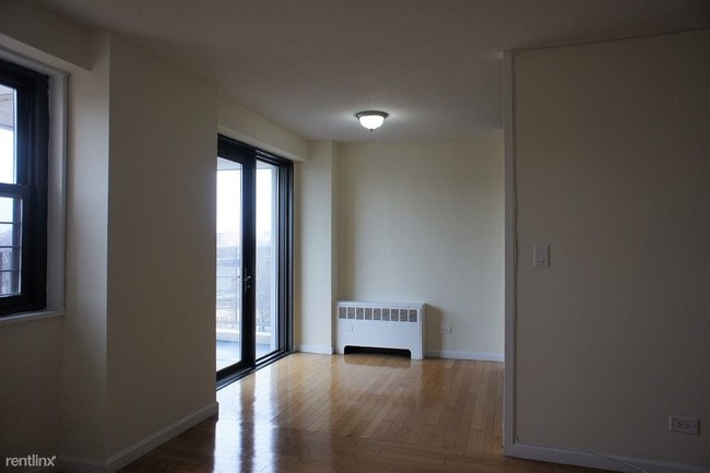 Foto del edificio - 2 br, 1 bath  - 1500 Noble Ave