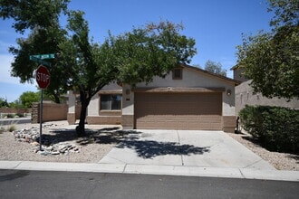 Building Photo - 1702 E Desert Moon Trail