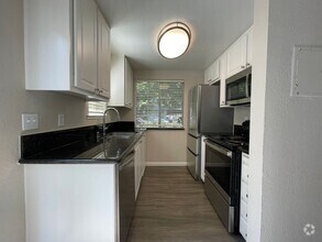 Building Photo - 2113 O St