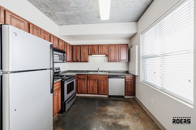 Interior Photo - 1919 Flats